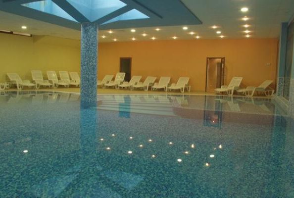 place-image-gallery-0