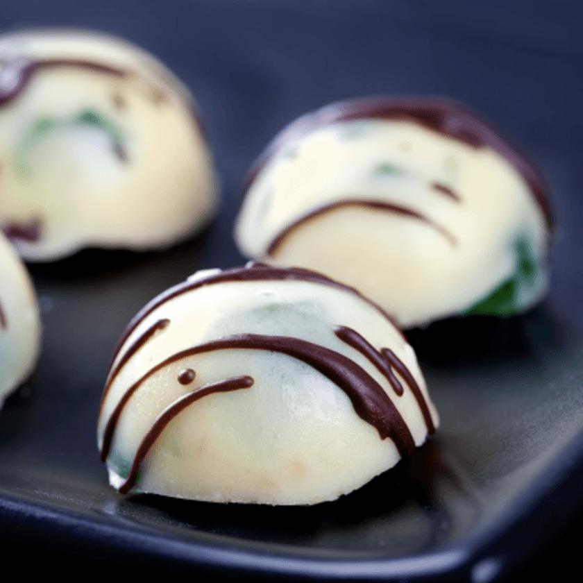 35 бр Бонбони от бял шоколад със сушени плодове