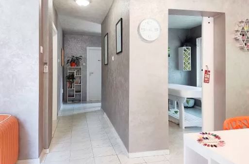 place-image-gallery-2