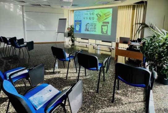 place-image-gallery-3