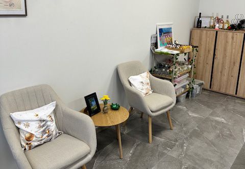 anitas-art-studio-and-wine-bansko-gurovica-gallery-image-main