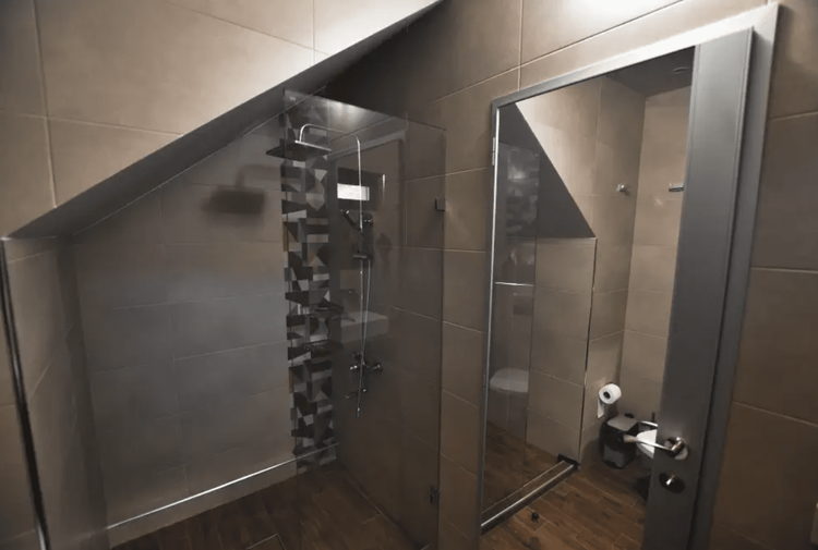 place-image-gallery-9