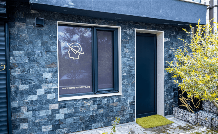 place-image-gallery-4