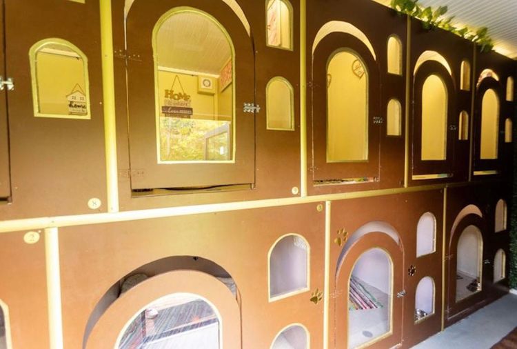 place-image-gallery-1