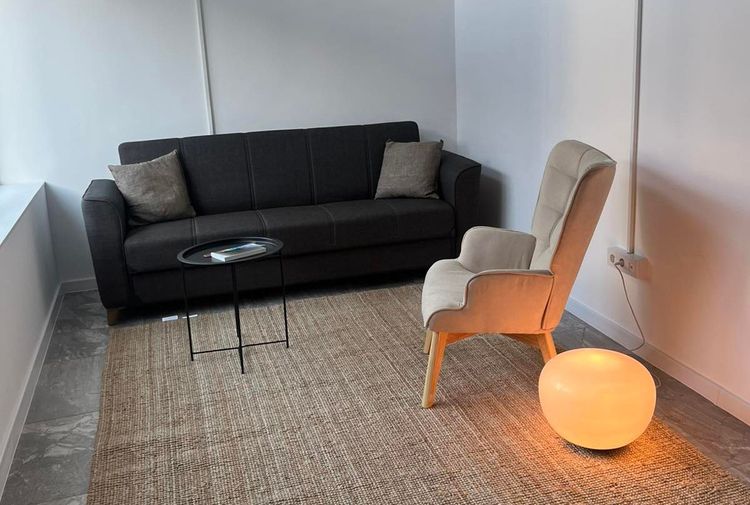 place-image-gallery-1