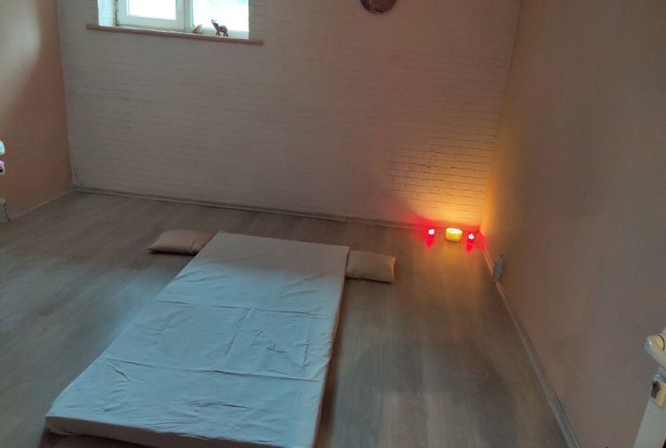 place-image-gallery-1