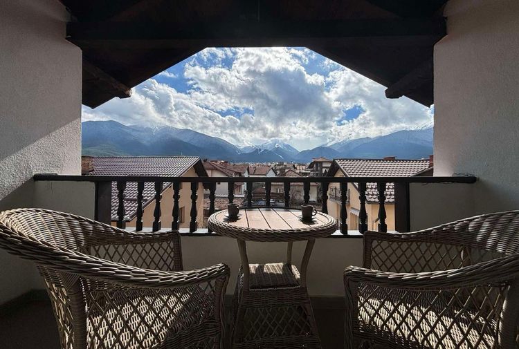 place-image-gallery-1