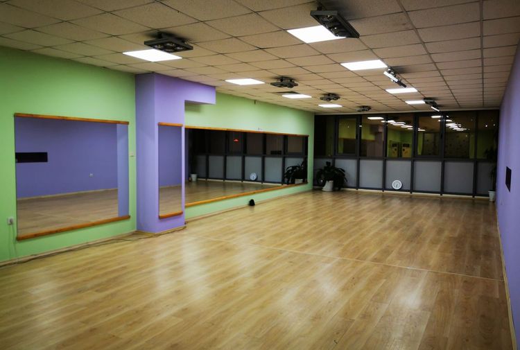 place-image-gallery-2