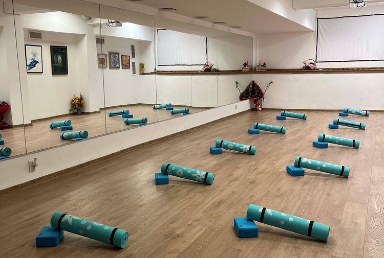 place-image-gallery-2