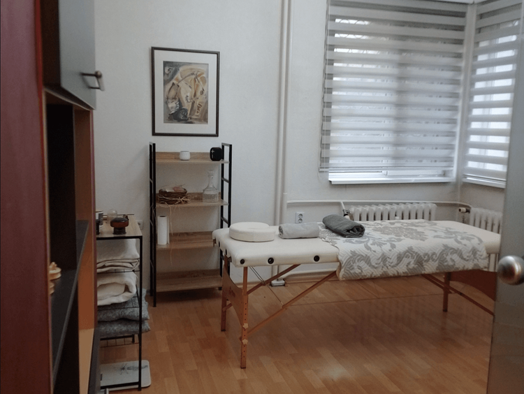 place-image-gallery-2