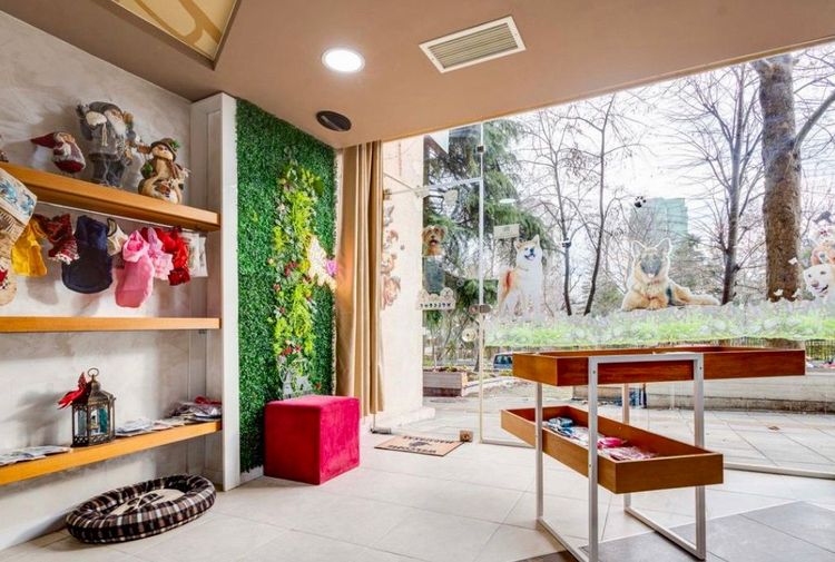 place-image-gallery-3