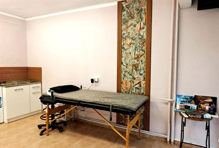 place-image-gallery-3