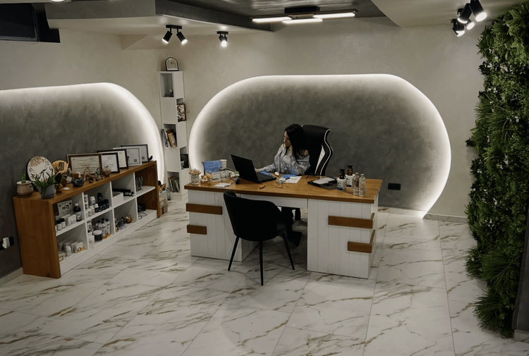 place-image-gallery-3