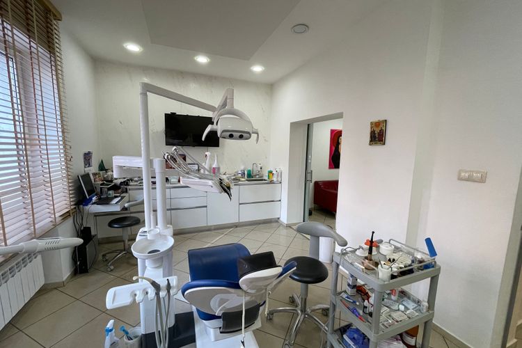 place-image-gallery-3