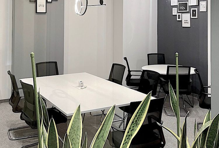 place-image-gallery-3