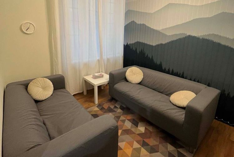 place-image-gallery-3