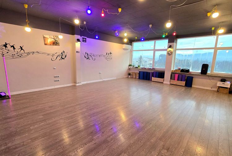 place-image-gallery-3