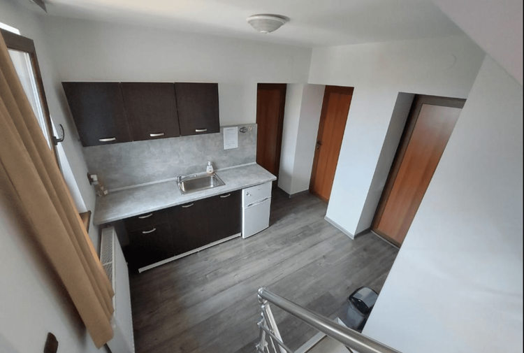 place-image-gallery-4