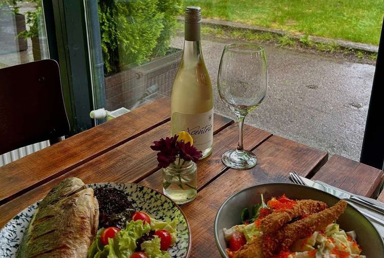 place-image-gallery-4