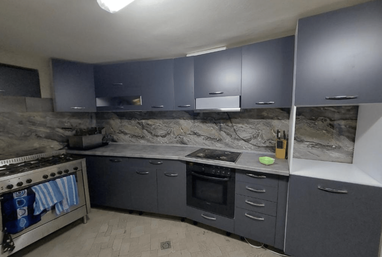 place-image-gallery-4