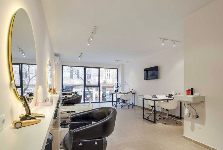 place-image-gallery-4