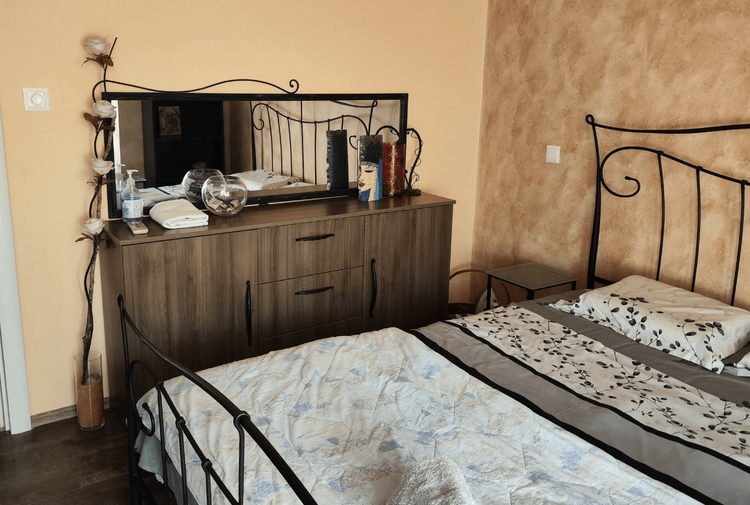 place-image-gallery-5