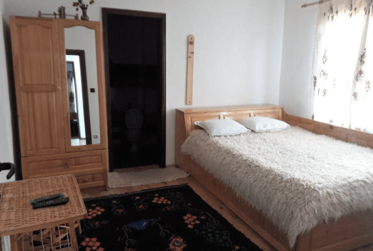 place-image-gallery-6