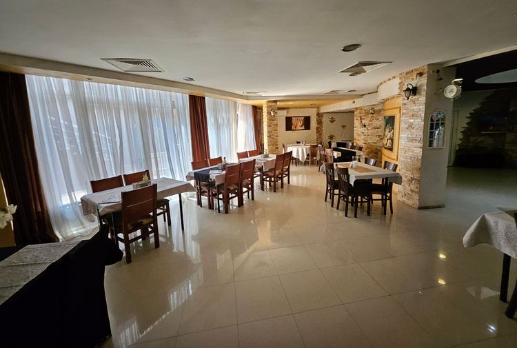 place-image-gallery-6