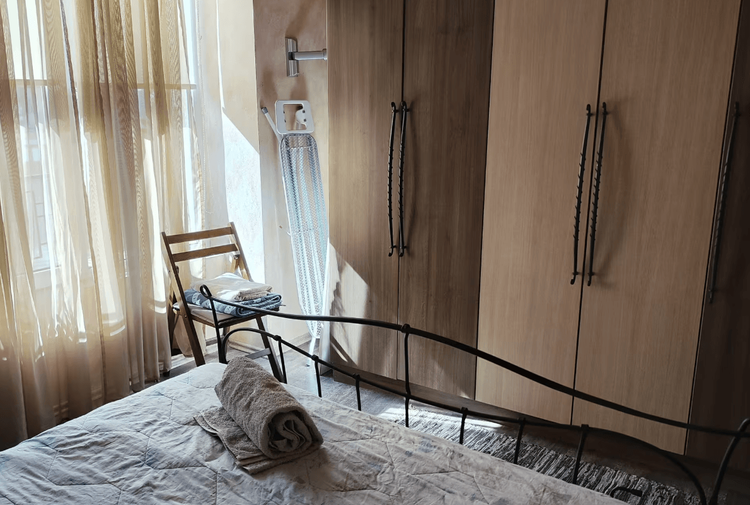 place-image-gallery-6