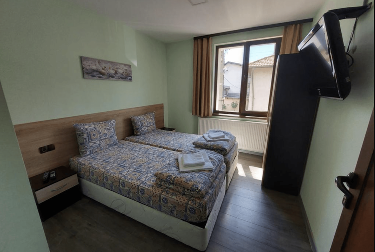 place-image-gallery-6