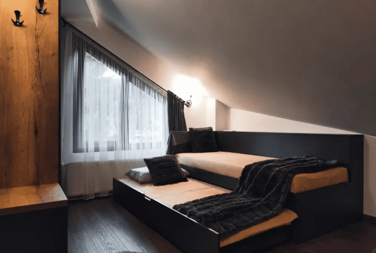 place-image-gallery-7