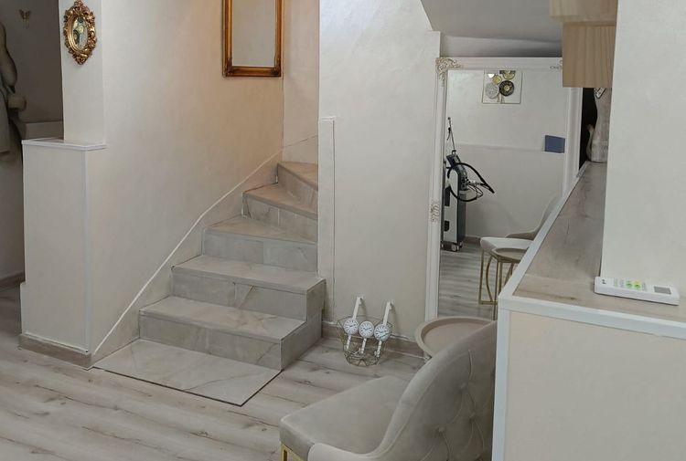 place-image-gallery-7
