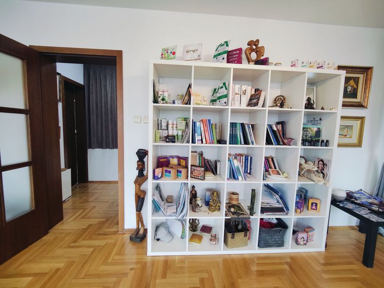 place-image-gallery-5