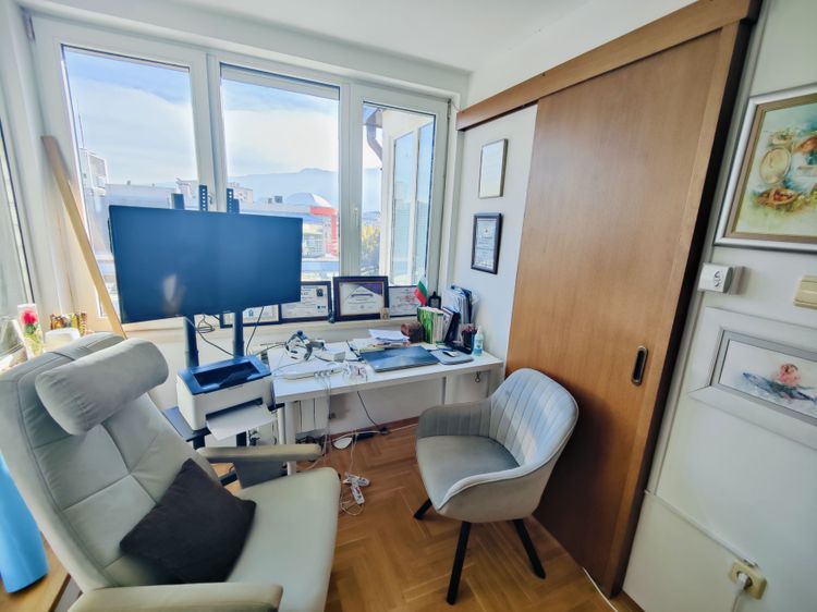 place-image-gallery-3