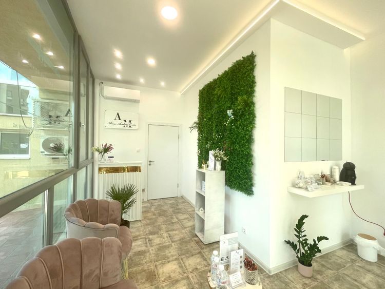place-image-gallery-2