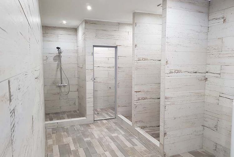 place-image-gallery-1