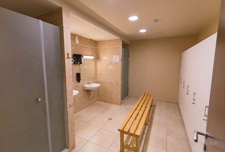 place-image-gallery-4