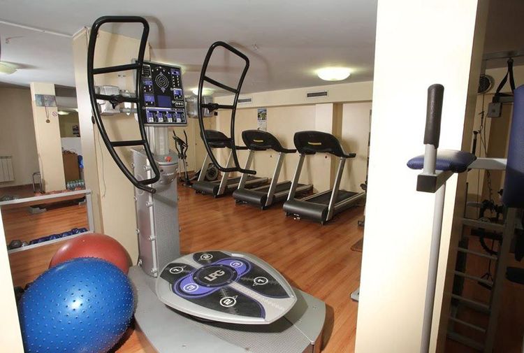place-image-gallery-1