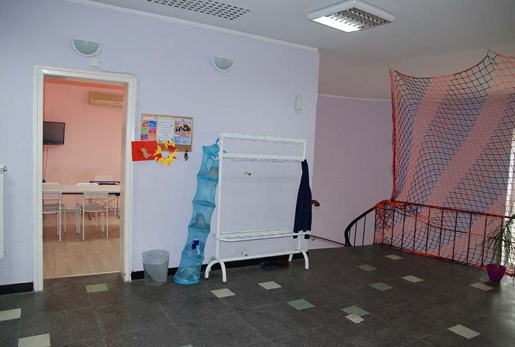 place-image-gallery-2