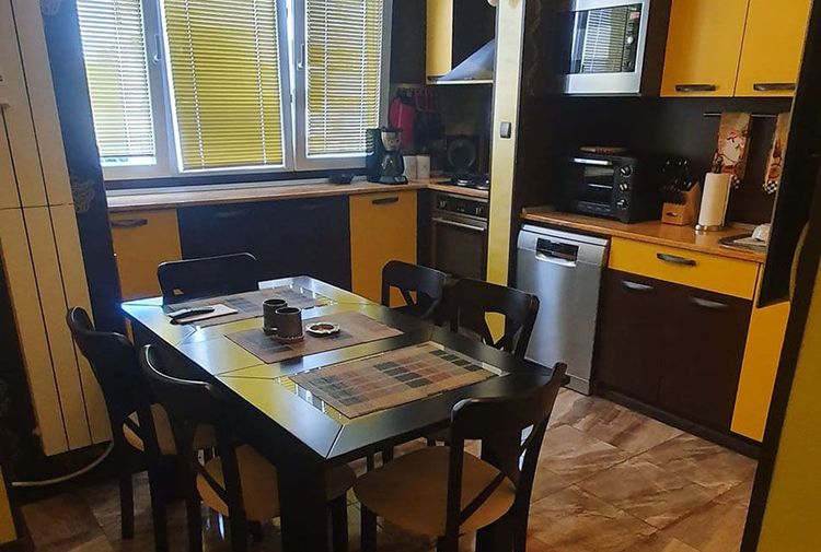 place-image-gallery-3