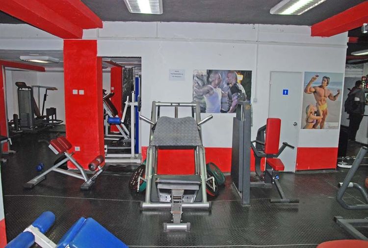 place-image-gallery-3