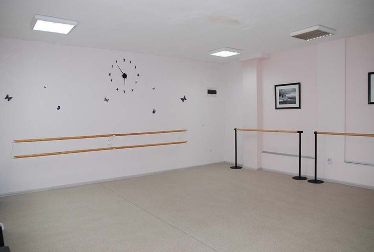place-image-gallery-3