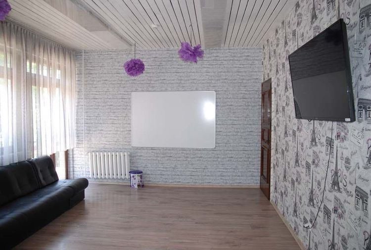 place-image-gallery-4