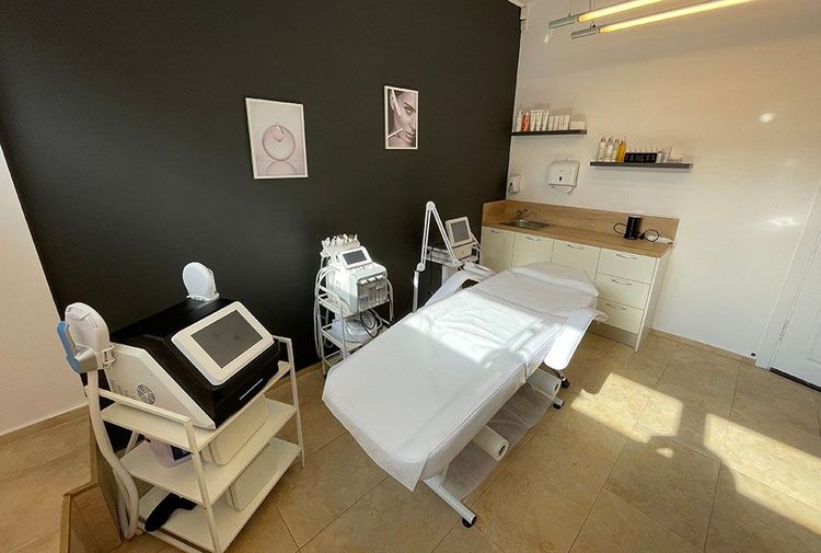 place-image-gallery-0