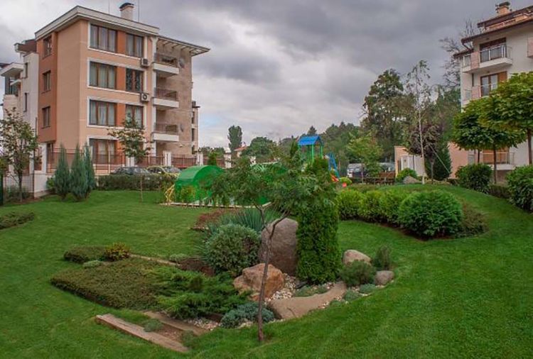 place-image-gallery-2