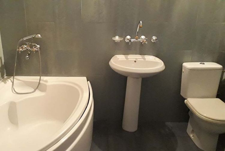 place-image-gallery-2