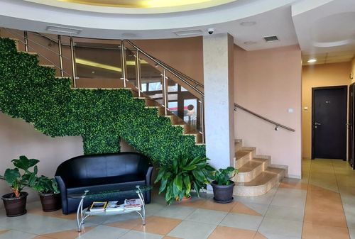 place-image-gallery-1