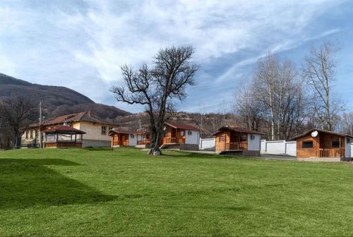 place-image-gallery-3
