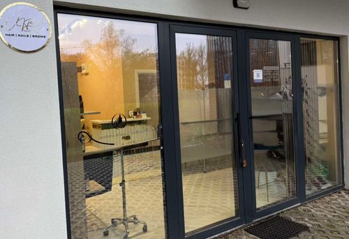 vibe-beauty-studio-sofiya-hladilnika-gallery-image-main