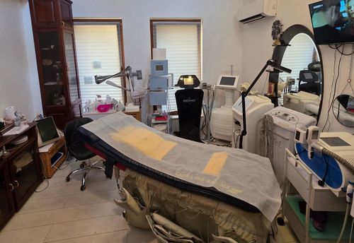 centur-i-aesthetic-room-jawell-sofiya-centur-gallery-image-main